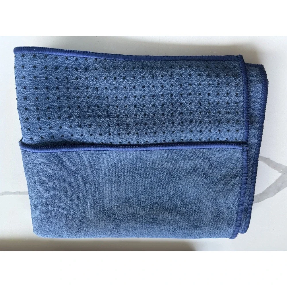Yogitoes Manduka Vitality Yoga Towel Mat Blue 72